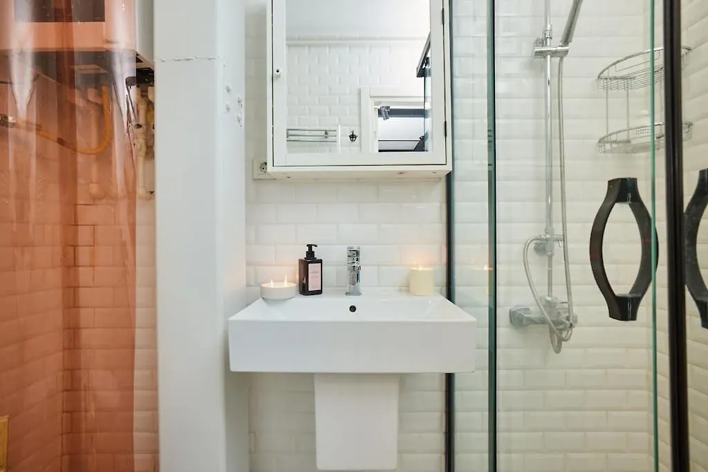 Modern 2Br Apt Galata-Taksim Area Near Metro Istanbulská provincie Apartmán