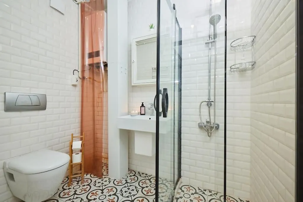 Modern 2Br Apt Galata-Taksim Area Near Metro Istanbulská provincie Apartmán